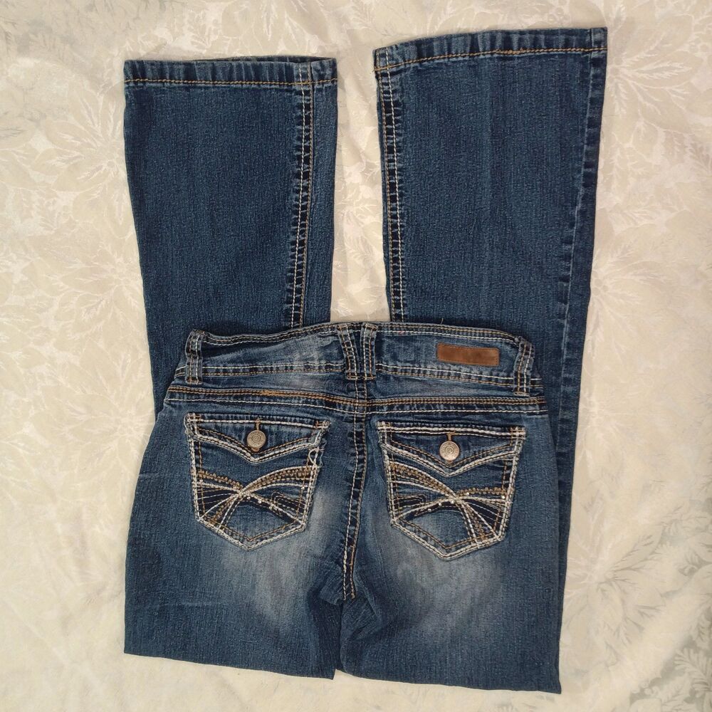 Y2K WallFlower Jeans Womens 7 Junior Bootflare Lowrise Stretch Authentic Denim